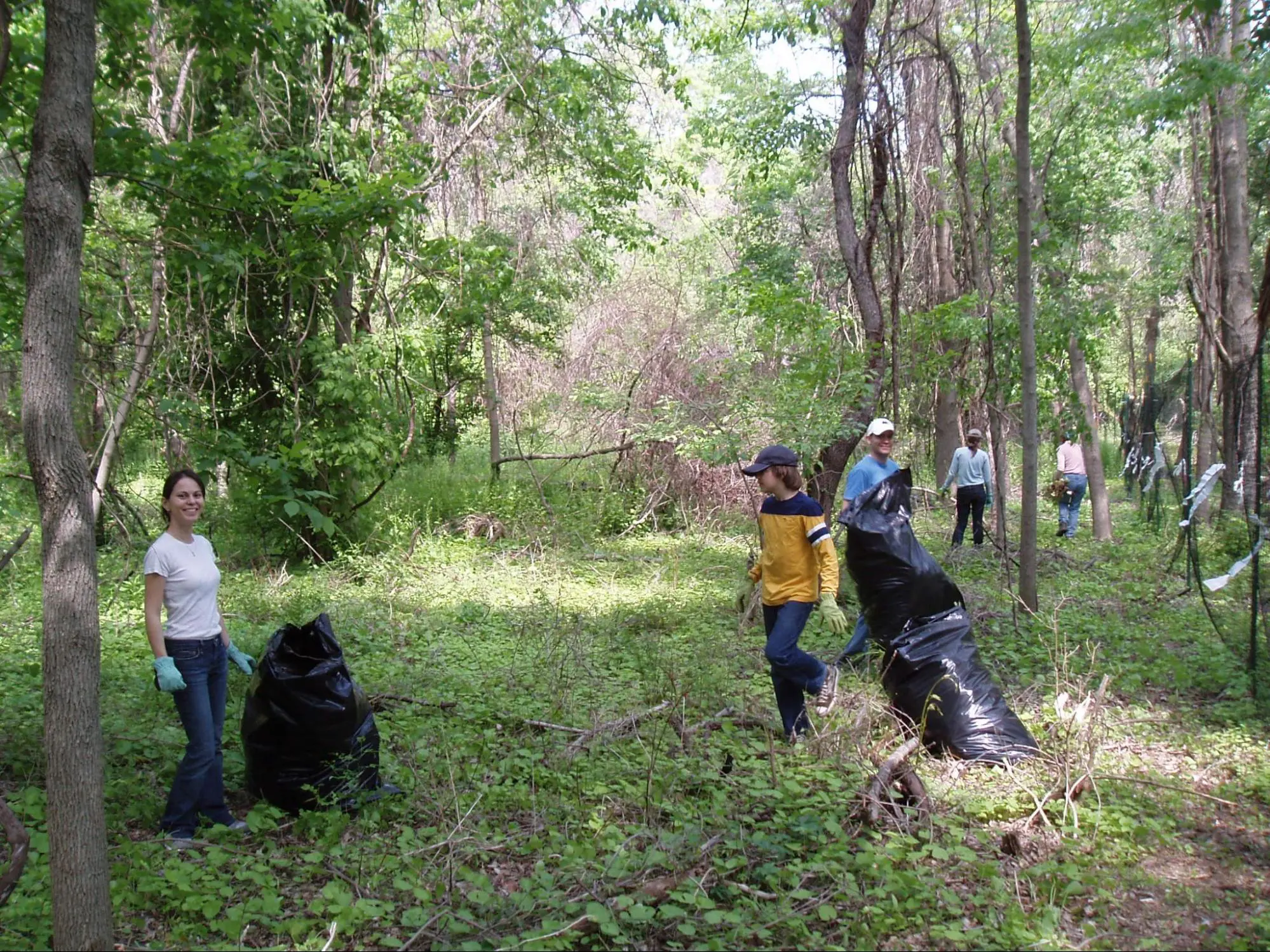Trash clean-up at Bellwood Nature Preserve