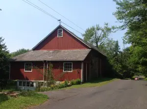 2.-2916-Springtown-Hill-Road-300×224