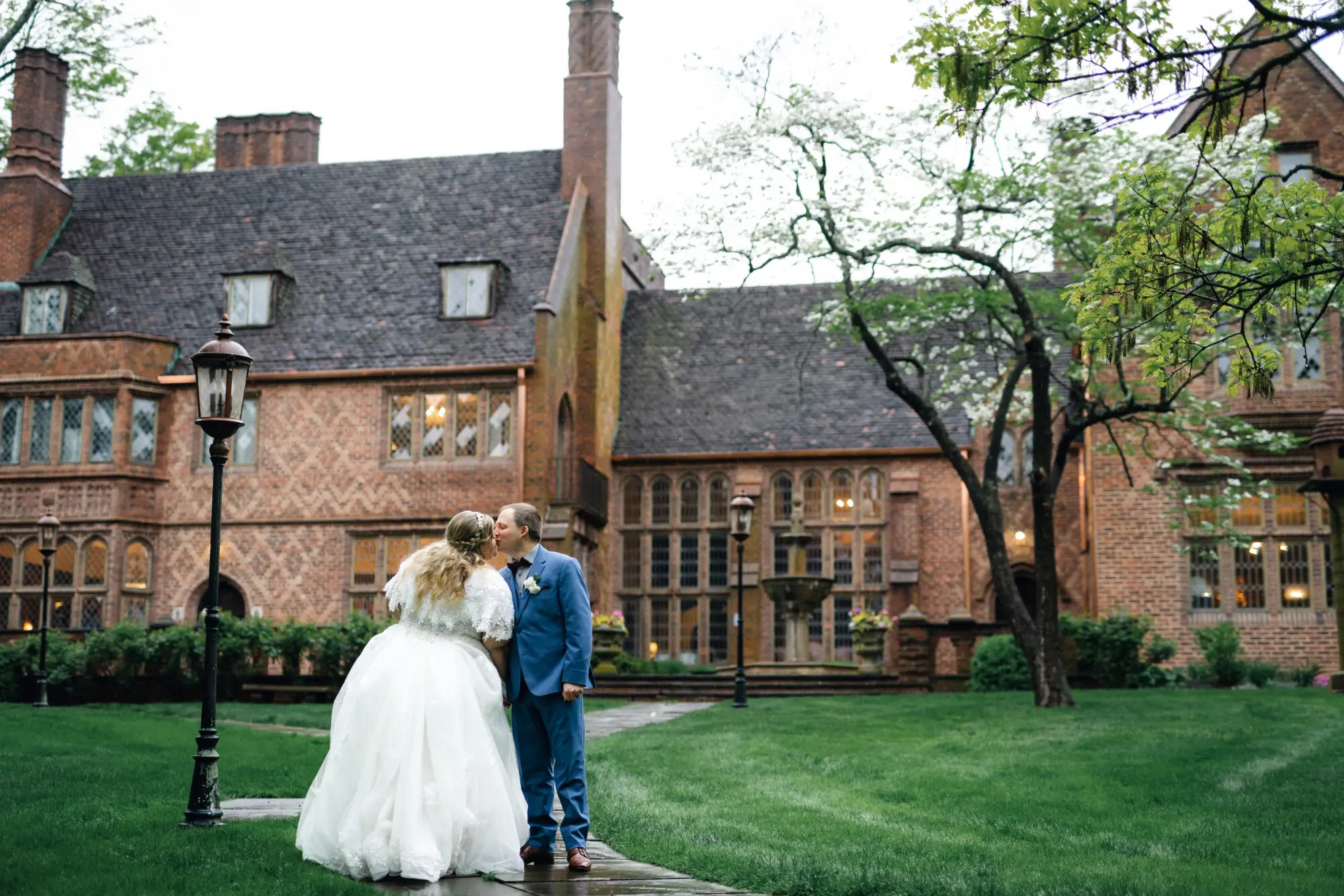 Wedding at Aldie Mansion