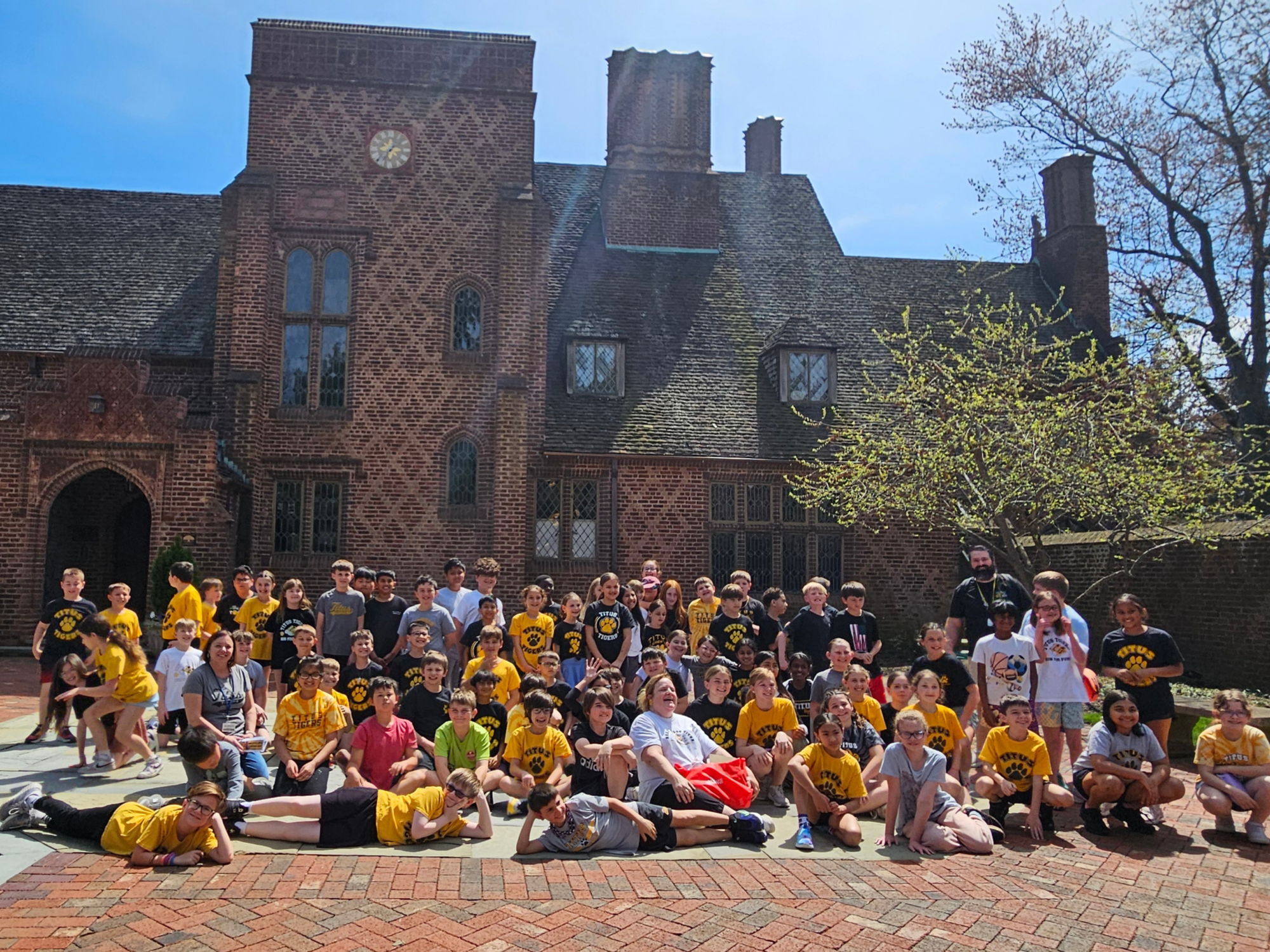 Titus Elementary 4th Graders at Aldie's courtyard